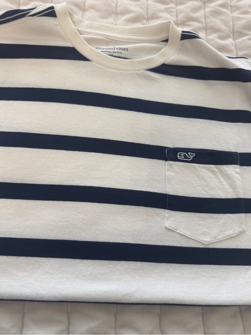 3 BOYS Tshirts all good conditonVineyard Vines White and Navy Striped Pocket Tee